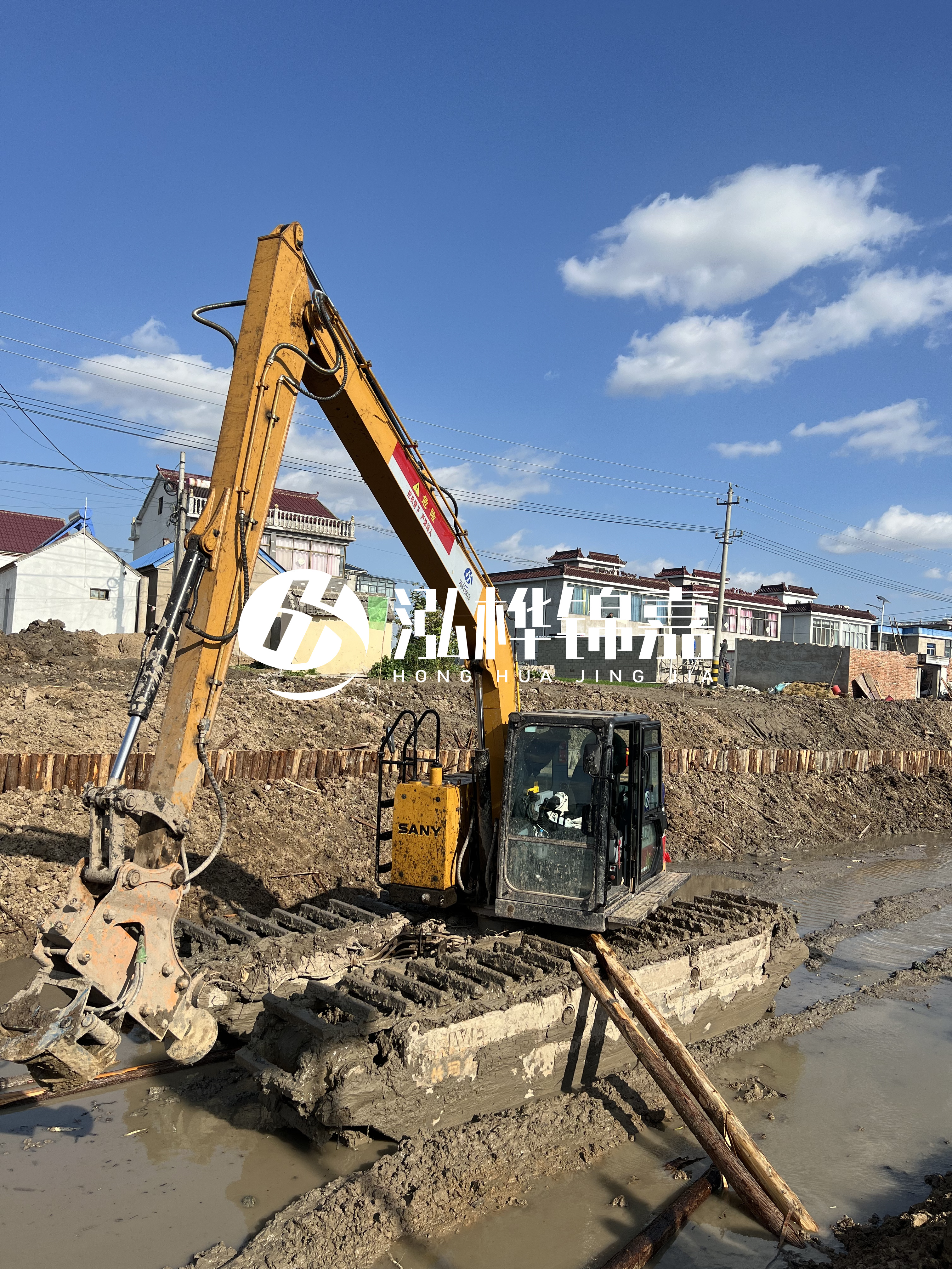 汕頭松木樁源頭廠家-河道護(hù)坡打樁對河岸保護(hù)有何作用？